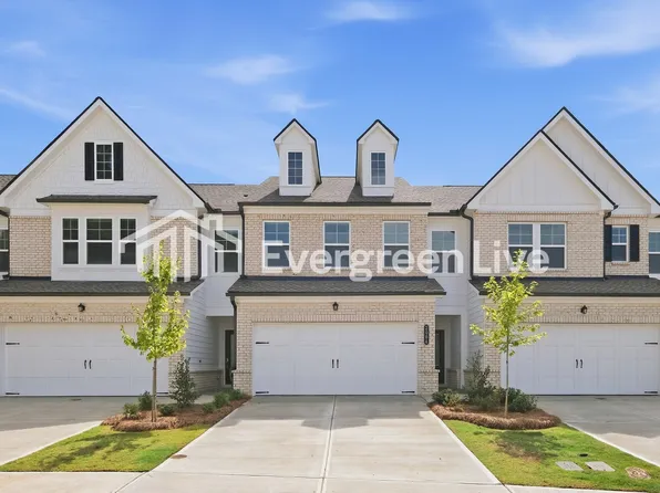 2004 Presley Point, Lawrenceville, GA 30044