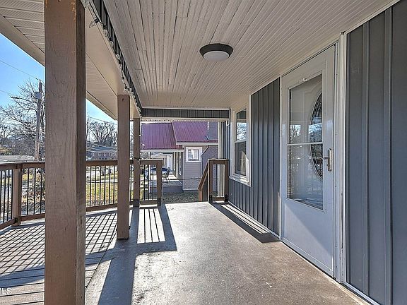 4th image of 410 W Highland Rd