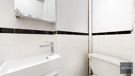 Rented by Bond New York