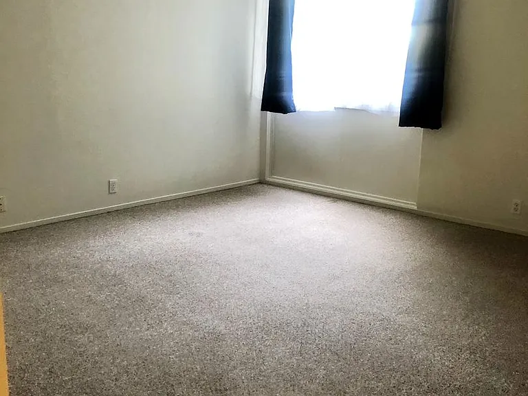 1550 Walnut St #1 — Photo 9