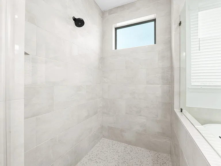 310 Barton Crk — Photo 30