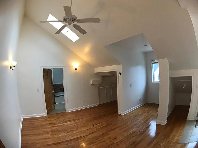 642 N 4th Ave — Photo 7