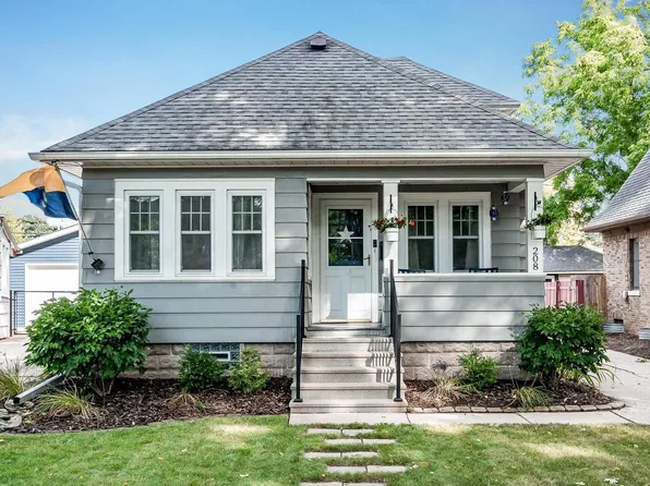 208 North 72nd STREET, Milwaukee, WI 53213