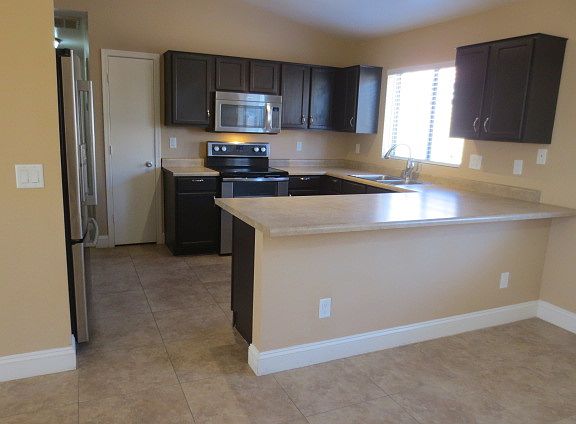 c Kitchen 1_02192016