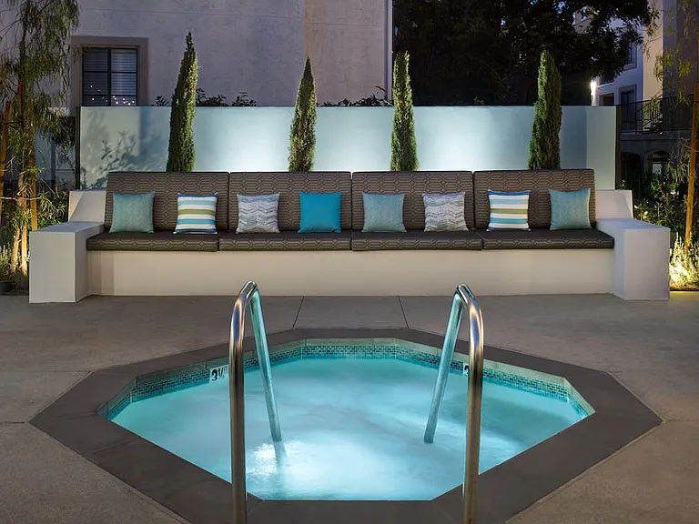 Jacuzzi and Lounge Seating