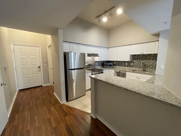 410 S Armenia Ave, Tampa, FL