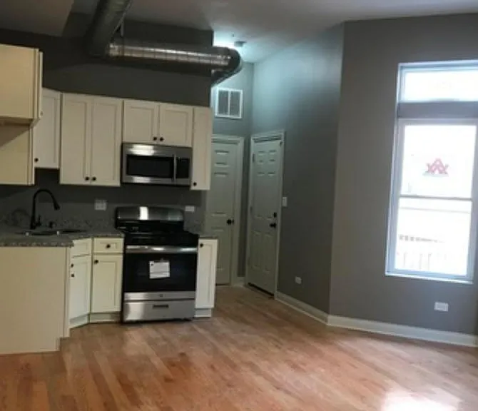 5127 S Michigan Ave #3W — Photo 2