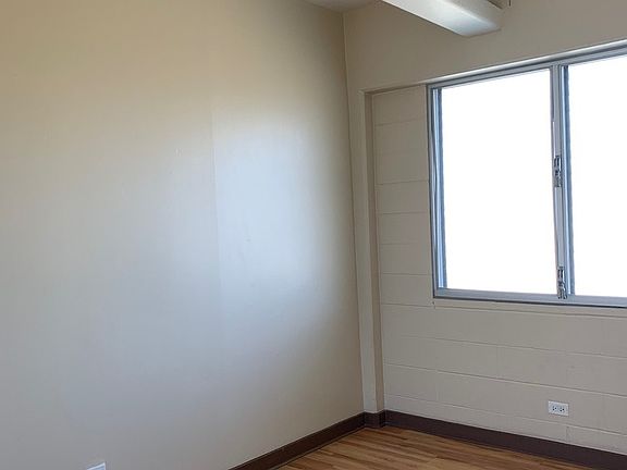 5th image of 2514 S Beretania St #A16