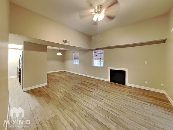 4th image of 1402 W La Jolla Dr