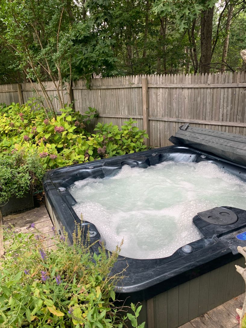  8 person hot tub