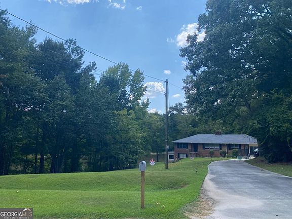 5th image of 1100 Billy McGee Rd