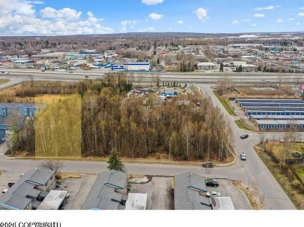 7230 Meadow St, Anchorage, AK 99507