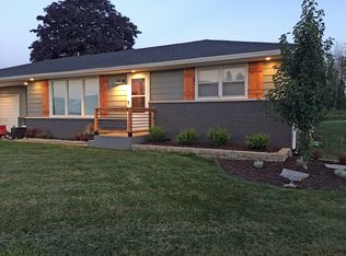 7420 Byron Rd, Zeeland, MI 49464