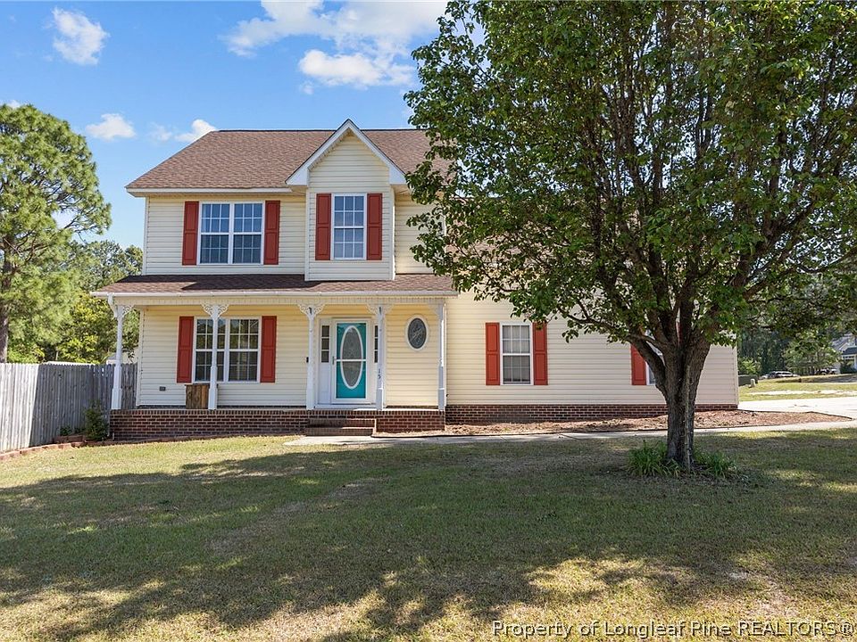 1st image of 15 Water Oak Cir