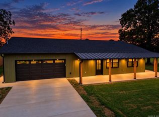 1108 S Dodd St, Rector, AR 72461