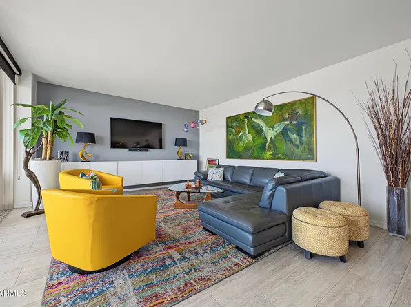 207 W CLARENDON Avenue #C19, Phoenix, AZ 85013