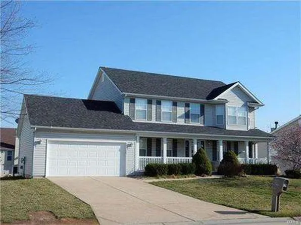 1456 Soaring Eagle Dr, O'Fallon, MO 63366