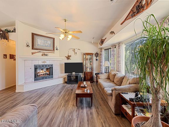 5th image of 5143 N Desert Ln