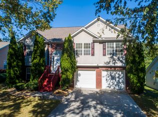 4058 Savannah Ridge Ct, Loganville, GA 30052
