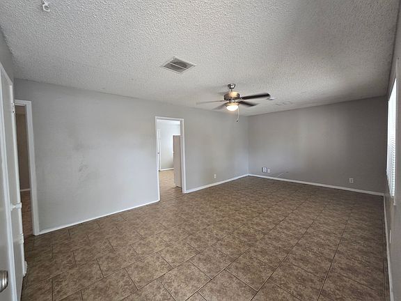 3rd image of 3904 Nixson Dr