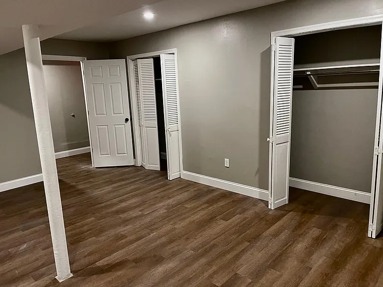110 Railroad Ave #7 — Photo 12