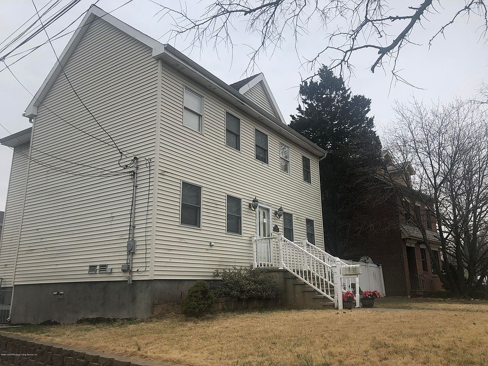 2nd image of 7372 Amboy Rd