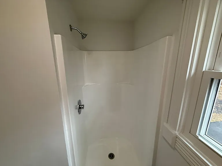 17 N Maple St — Photo 30