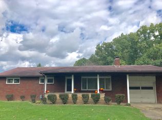 3115 New Butler Rd, New Castle, PA 16101