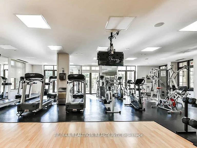 80 Harrison Garden Blvd #116 — Photo 16