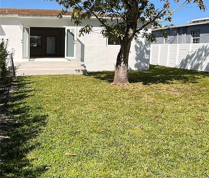 2800 SW 25th St #1 — Photo 47
