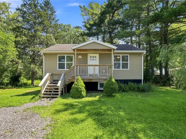 1875 Hanshaw Rd, Ithaca, NY 14850