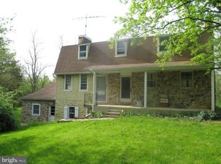 7034 Ebenezer Rd, Orrstown, PA 17244