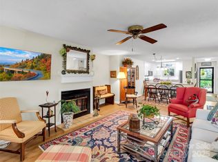 87 Willow Rd APT C2, Waynesville, NC 28786