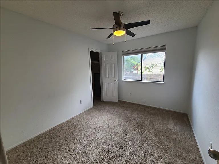 2812 Goldbridge Dr — Photo 16