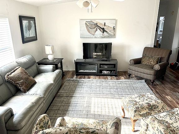 2nd image of 745 Cricket Ct