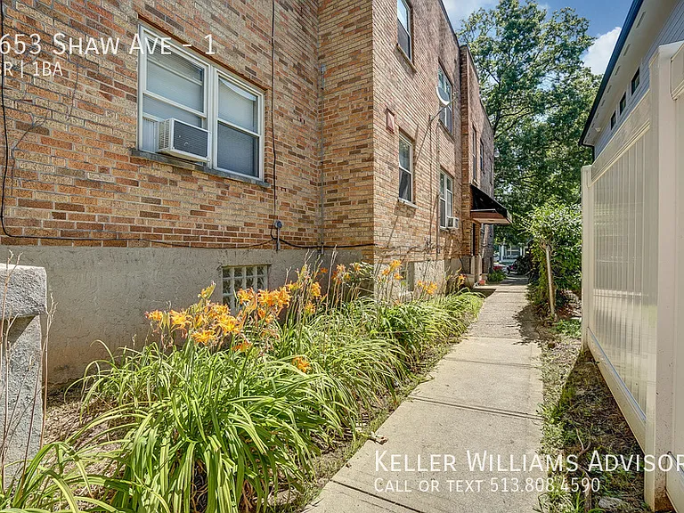 3653 Shaw Ave #1 — Photo 6