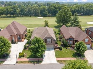 1155 Fairvue Village Ln, Gallatin, TN 37066