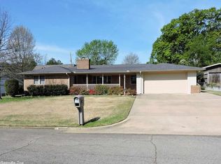 104 Orchard St, Hot Springs, AR 71913