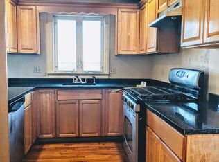 186 Adams St #3, Dorchester, MA 02122