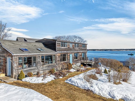 2nd image of 1442 Five Islands Road