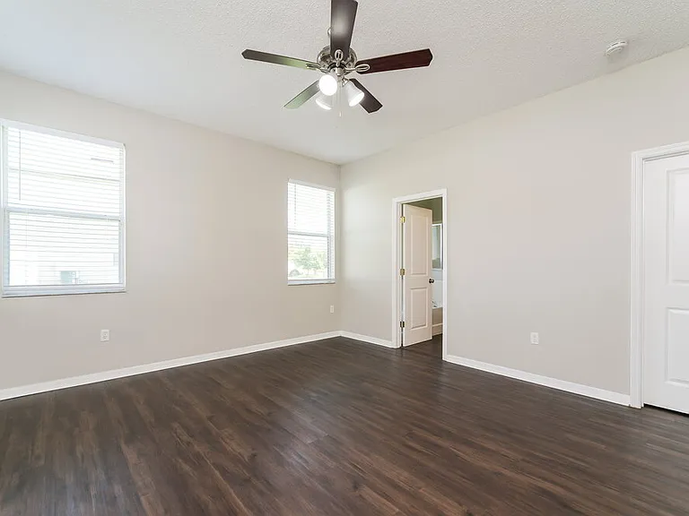 917 Anchorage Ln — Photo 11
