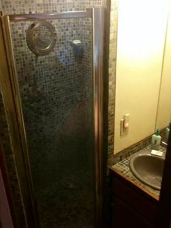 6 Crowninshield Rd — Photo 23