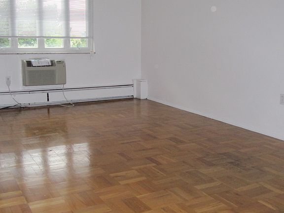 3rd image of 600 S Highland Ave APT 303