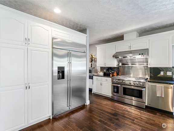 5th image of 13704 149th St E