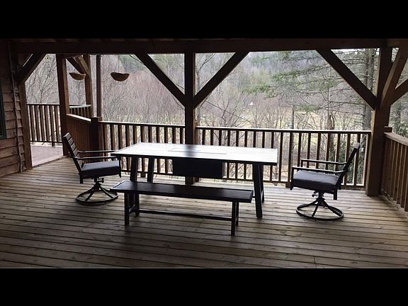 5th image of 7947 Elk Creek Darby Rd