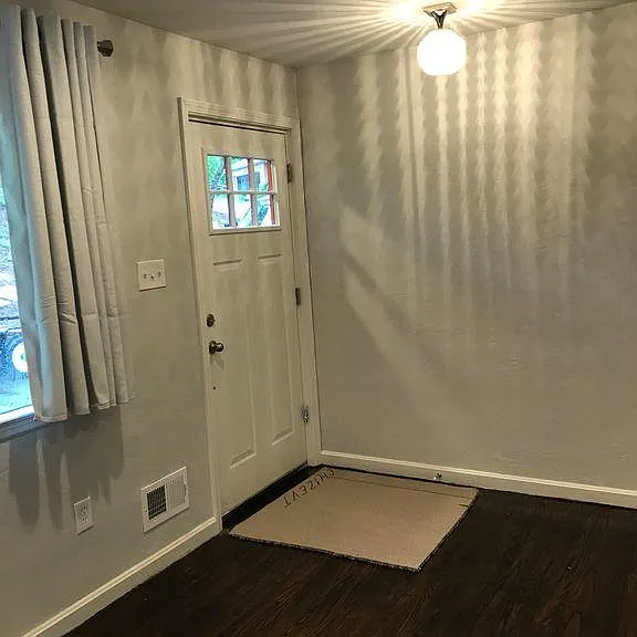 401 Hawthorne Rd — Photo 18