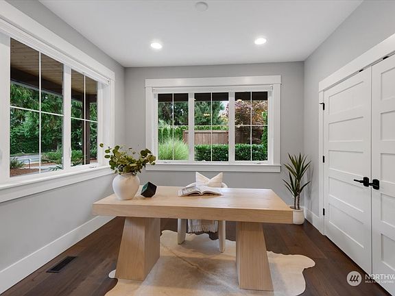 3rd image of 8321 132nd Avenue NE