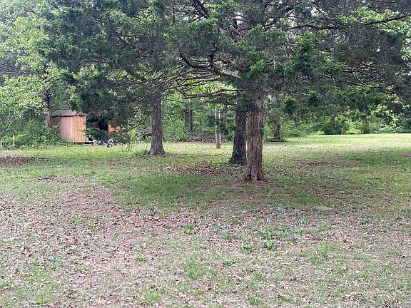 2nd image of 3076 Greers Ferry Rd