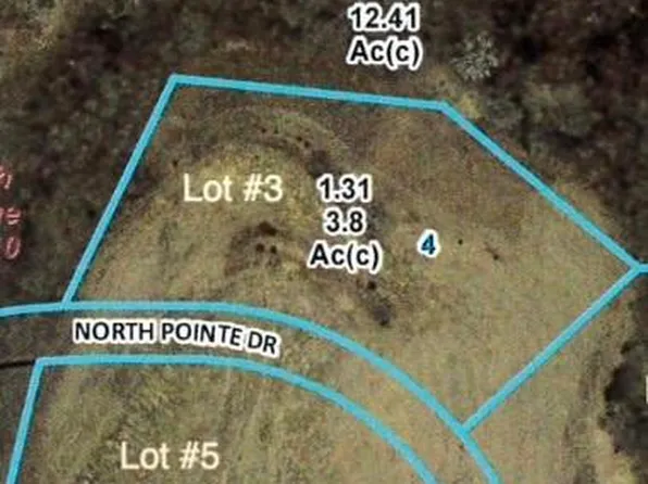 5411 N Pointe Dr, Saint Joseph, MO 64506