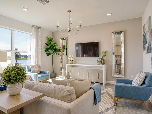 7th image of this home